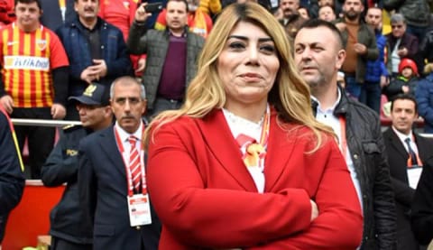 Beşiktaş'tan Berna Gözbaşı'na tebrik!