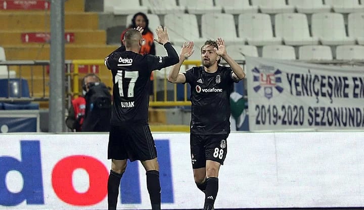 "Onun vasat oynamaya hakkı yok"