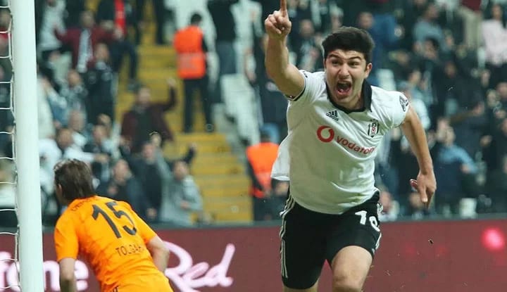 Güven Yalçın'ın yeni takımı belli oluyor! Süper Lig ekibiyle görüşme yapıldı!
