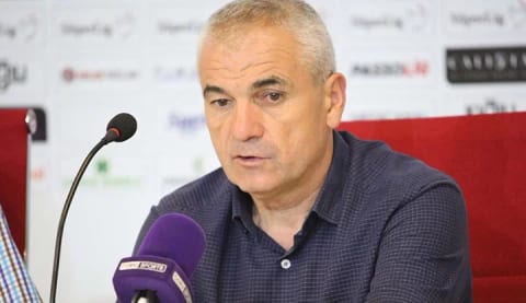 Rıza Çalımbay'dan Emre Kılınç açıklaması! "Devre arasında ya da..."
