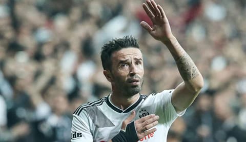 Beşiktaş'ta Gökhan Gönül gelişmesi!
