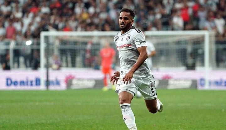 Douglas'ın sakatlığında son durum! Açıklama yaptı!