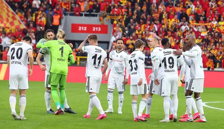 Beşiktaş'ta 6 değişiklik!