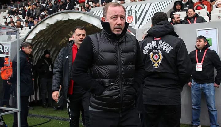 "Sergen hoca, 'Fark etmez, fark etmez' derken..."