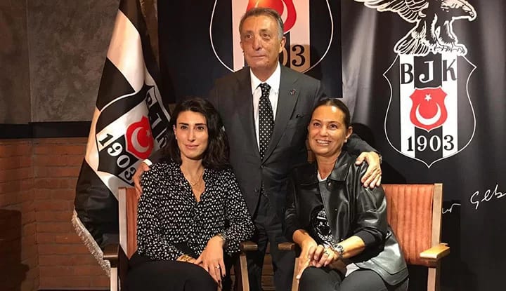 "Güzel bir görev için evden uzakta kalıyor"