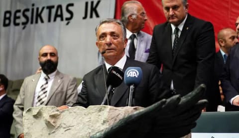Beşiktaş'ta Başkan Çebi, rest çekti! "Ortaya atılan iddiaları temizleyin"