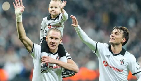 Beşiktaş'ta Vida ve Ljajic'e sunulacak yeni teklif belli oldu!