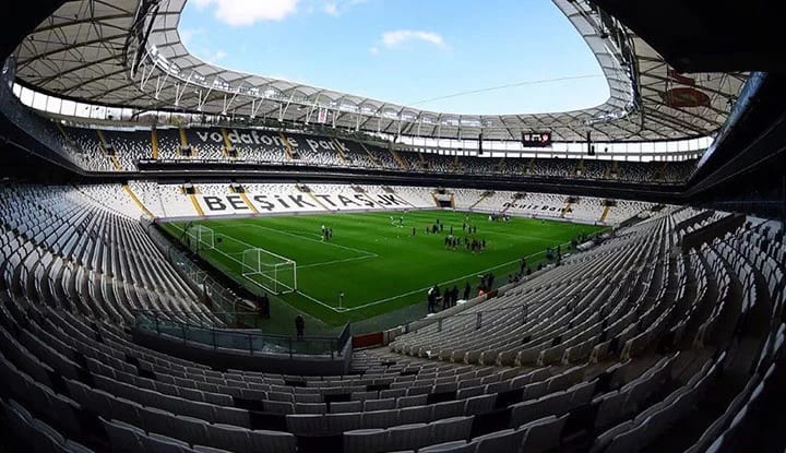 Gençlerbirliği maçı için kaç bilet satıldı, ne kadar devir yapıldı? Beşiktaşlı yönetici rakamları açıkladı!