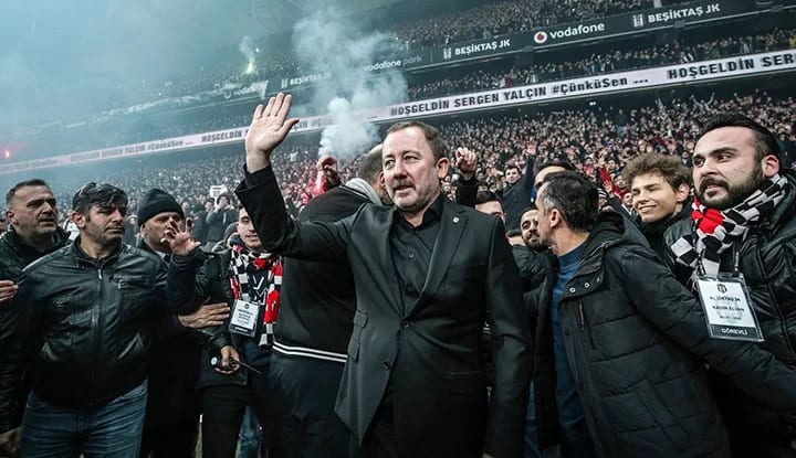 "İmza törenindeki taraftar sayısı bir mesajdır, oyuncuya da mesajdır"