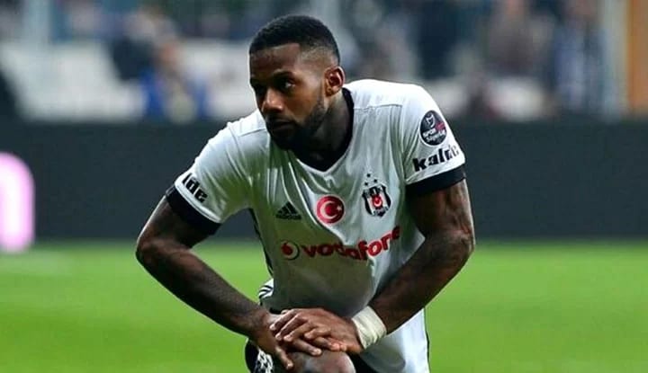 Lens, cezalı duruma düştü