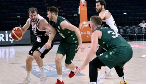 Beşiktaş Sompo Sigorta, Teksüt Bandırma'yı mağlup etti!
