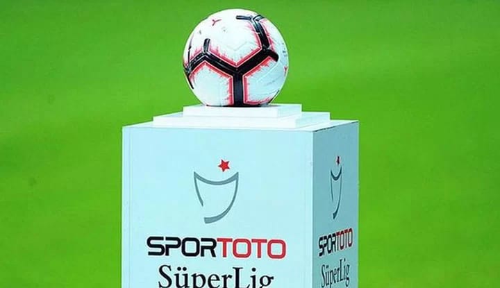 TFF, gelecek sezonun planını yapıyor! 3 yeni karar...
