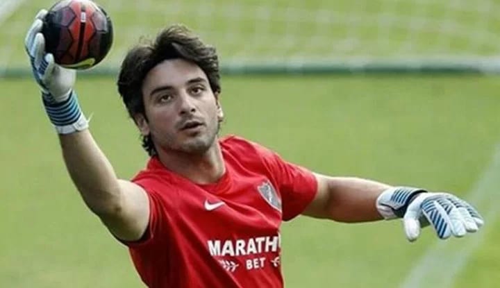 Beşiktaş ile anılan Cenk Gönen'in yeni takımı belli oldu!