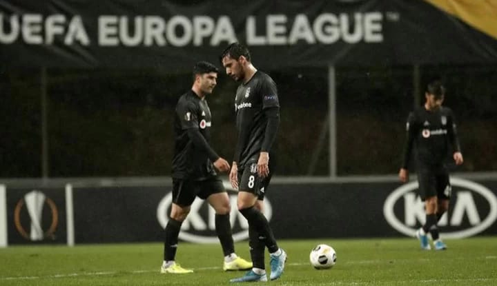 Abdullah Avcı'dan Slovan Bratislava maçı kararı!