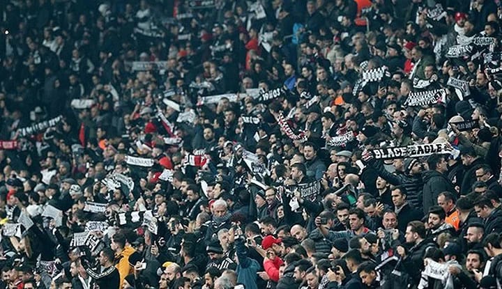 Beşiktaş'ta "Omuz Omuza" kampanyası 110 bine ulaştı! İşte elde edilen ciro...