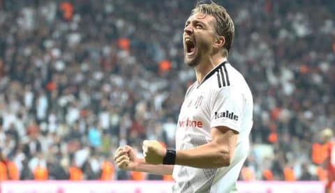 Beşiktaş'ta Caner Erkin'den müthiş istatistik!