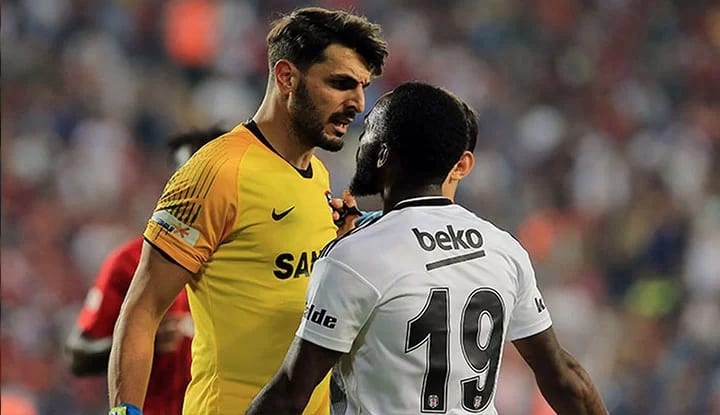"Beşiktaş'a karşı ilk defa forma giydim, farklı duyguydu"