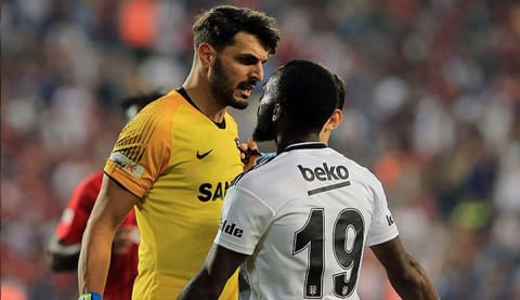 "Beşiktaş'a karşı ilk defa forma giydim, farklı duyguydu"
