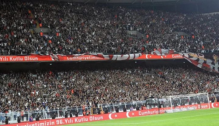 Beşiktaş taraftarından Denizlispor maçına büyük ilgi!