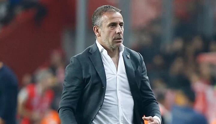 Beşiktaş'ta Abdullah Avcı, ilk yarıdaki puan hedefini belirledi!