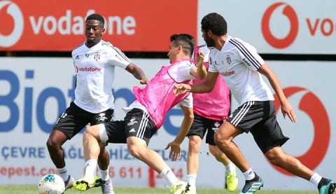 "Daha önce seyrettiğim bir oyuncuydu, Beşiktaş'a çok büyük bir katkı verecek"