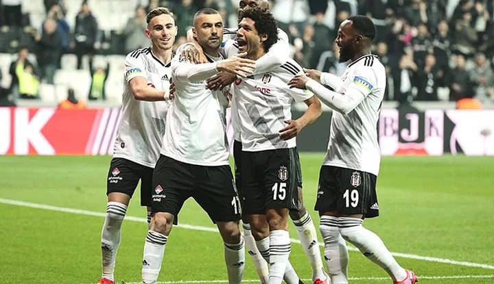 "Gerçek bir yıldız gibi oynarken sahanın yıldızıydı"