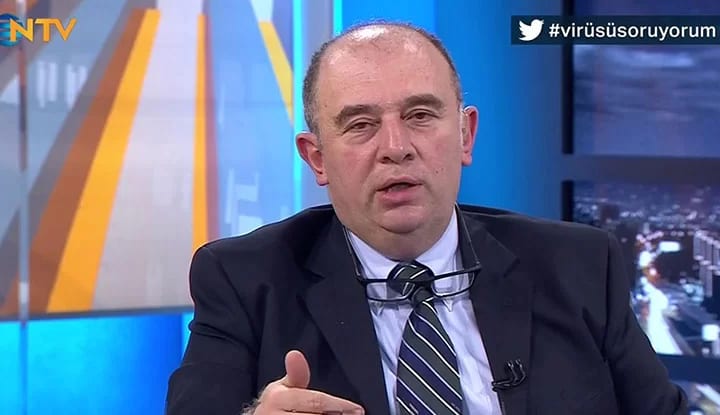 Bilim Kurulu Üyesi'nden flaş açıklama! "Futbol oynayamama ihtimali çok yüksek"