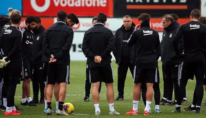 Beşiktaş'ın Bş. Bld.Erzurumspor maçı kadrosu belli oldu!