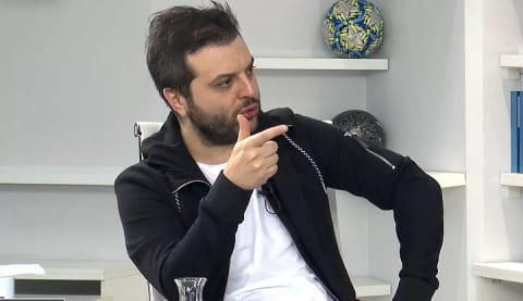 "Yıldırım Demirören, Perşembe günü sabah çıkıp aday olabilir; buna engel yok"