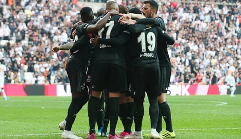 Beşiktaş'ın Erzurumspor karşısındaki ilk 11'i belli oldu!