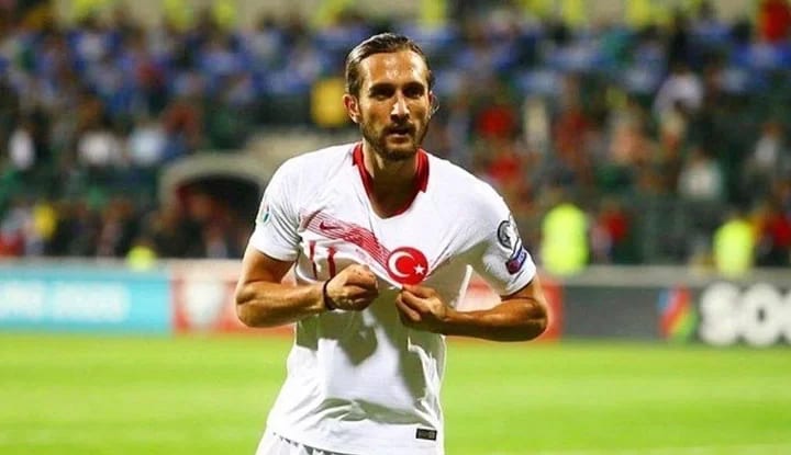 Beşiktaş'tan Yusuf Yazıcı paylaşımı!