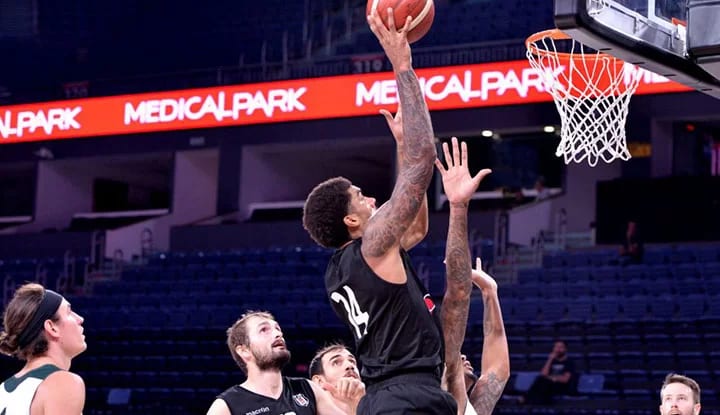 Beşiktaş Sompo Sigorta, Teksüt Bandırma karşısında galip!