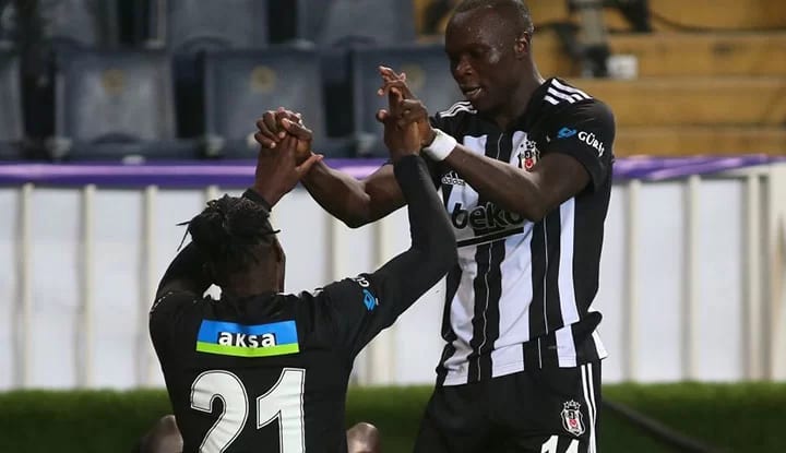 Aboubakar için bir paylaşım daha! "Seni özleyeceğiz ama senin adına da mutluyuz"