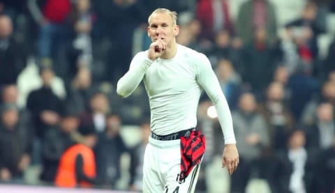 Beşiktaş'ta Vida'ya Fransız talip!