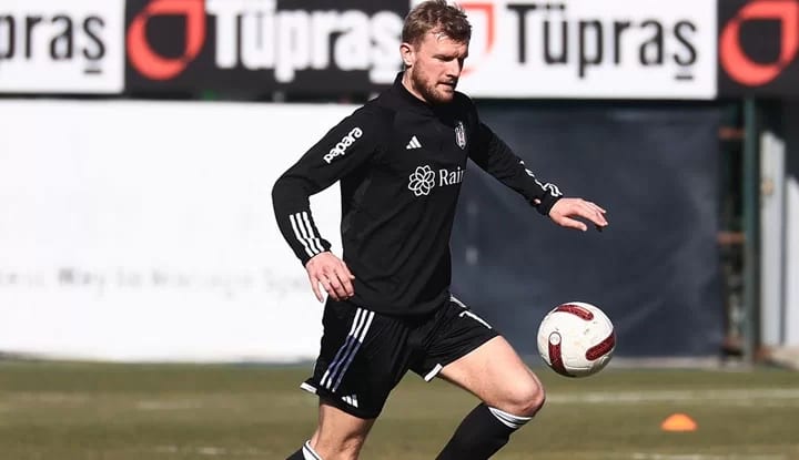 Ada basınından Joe Worrall'a destek!