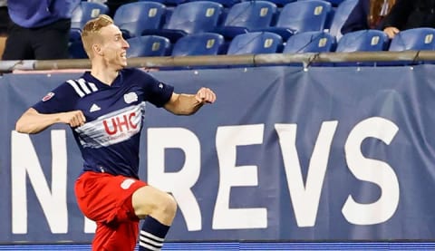 Adam Buksa, Beşiktaş'a önerildi