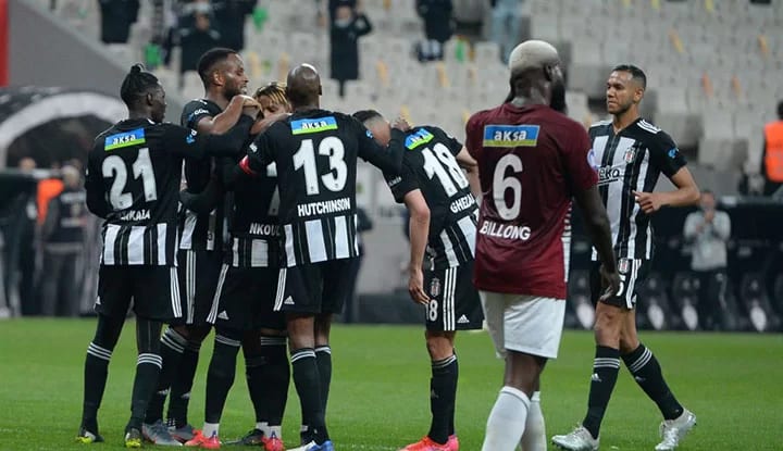"Adamım ortaya bir kez daha çıktı, ona da nazar değdi"