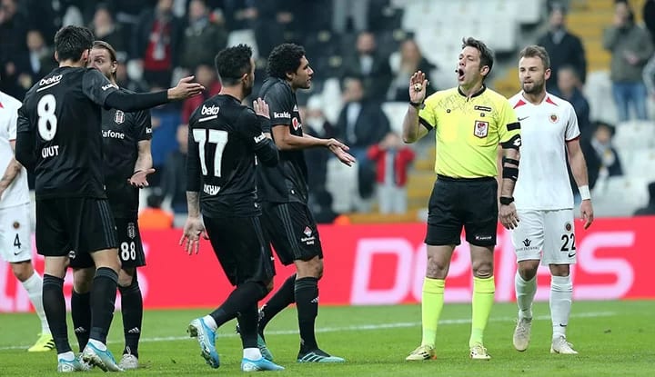 "Bu hareketlerin sporculukla, efendilikle, Fair-Play’le ilgisi yok"