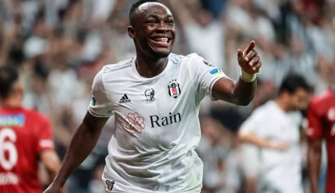 Afrika basınından Muleka'ya eleştiri! "Kaotik bir performans"