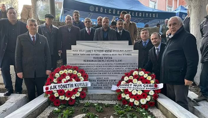 Ahmet Fetgeri Aşeni kabri başında anıldı!