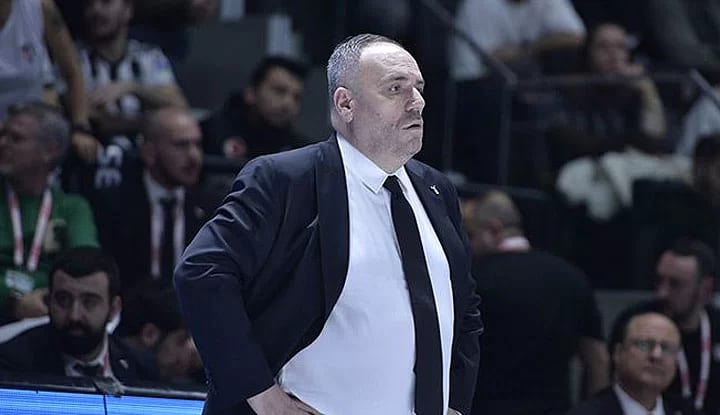 Ahmet Kandemir'den sert açıklamalar! " Beşiktaş'a zarar vermesinler"
