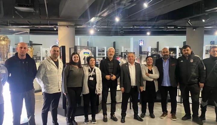 Ahmet Nur Çebi, Beşiktaş JK Müzesi ve Kartal Yuvasını ziyaret etti!