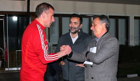 Ahmet Nur Çebi, şok gelişmeyi açıkladı! "Abdullah Avcı, Trabzonspor'la anlaştıktan 1 gün sonra..."