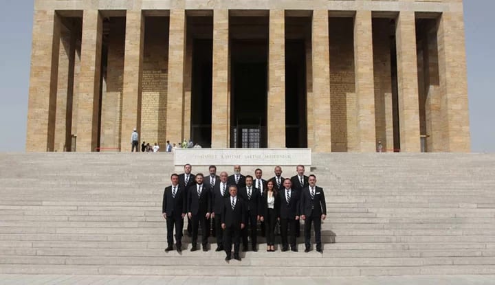 Ahmet Nur Çebi ve Yönetim Kurulu Üyelerinden Anıtkabir ziyareti