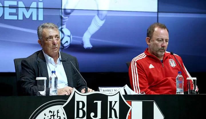 "Ahmet Nur Çebi yönetimi, bin türlü sıkıntıya göğüs gerdi; Sergen Yalçın yüreğini serdi çimlere"