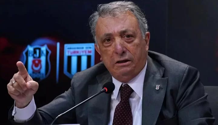 Ahmet Nur Çebi'den istifa tezahüratı açıklaması! "Neden yaptıklarını benimle paylaşabilirler"