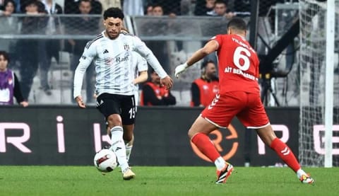 Alex Oxlade-Chamberlain'den açıklamalar! "Üzgünüz"