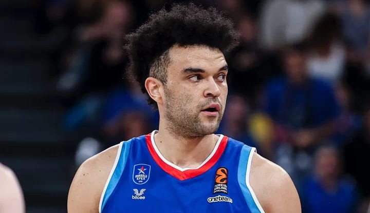 Anadolu Efes'in yıldız oyuncusu Beşiktaş Fibabanka maçını kaçırabilir!