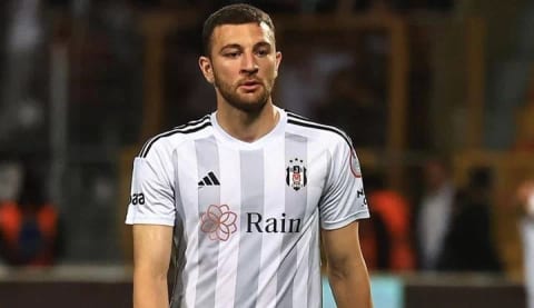 Antalyaspor, Emrecan Uzunhan'ı istiyor!