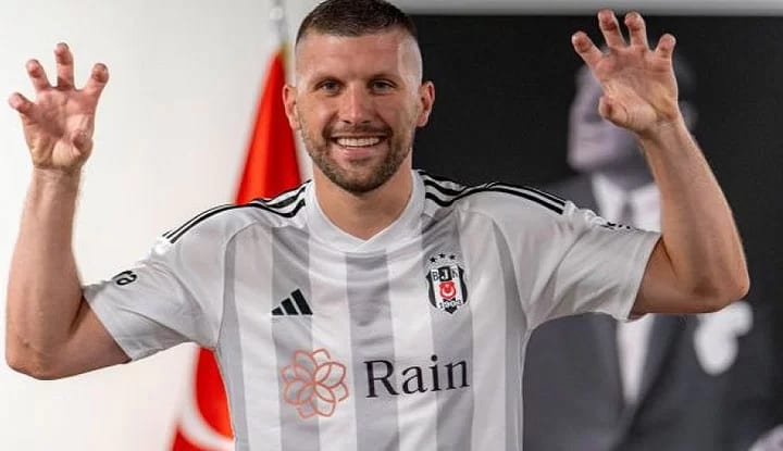 Ante Rebic, İtalya'da gündem oldu!